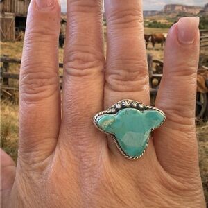 Adjustable Band Mojave Turquoise Cow Head Ring